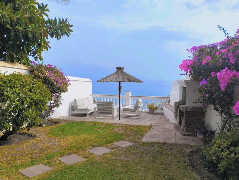 Beautiful 2 Bedroom In Calle Carabeo, Nerja Exterior foto
