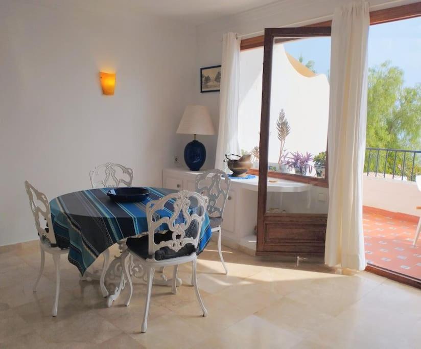 Beautiful 2 Bedroom In Calle Carabeo, Nerja Exterior foto